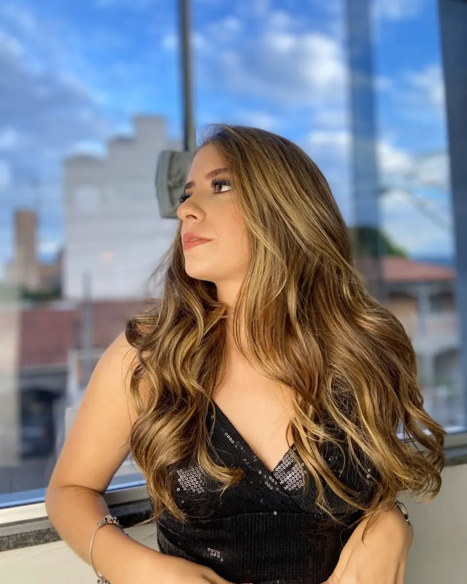 Mechas em Aparecida SP | Studio A Especialista em Loiros